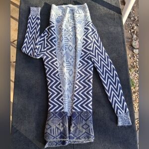 Faded Glory Blue and White Geometric Cardigan